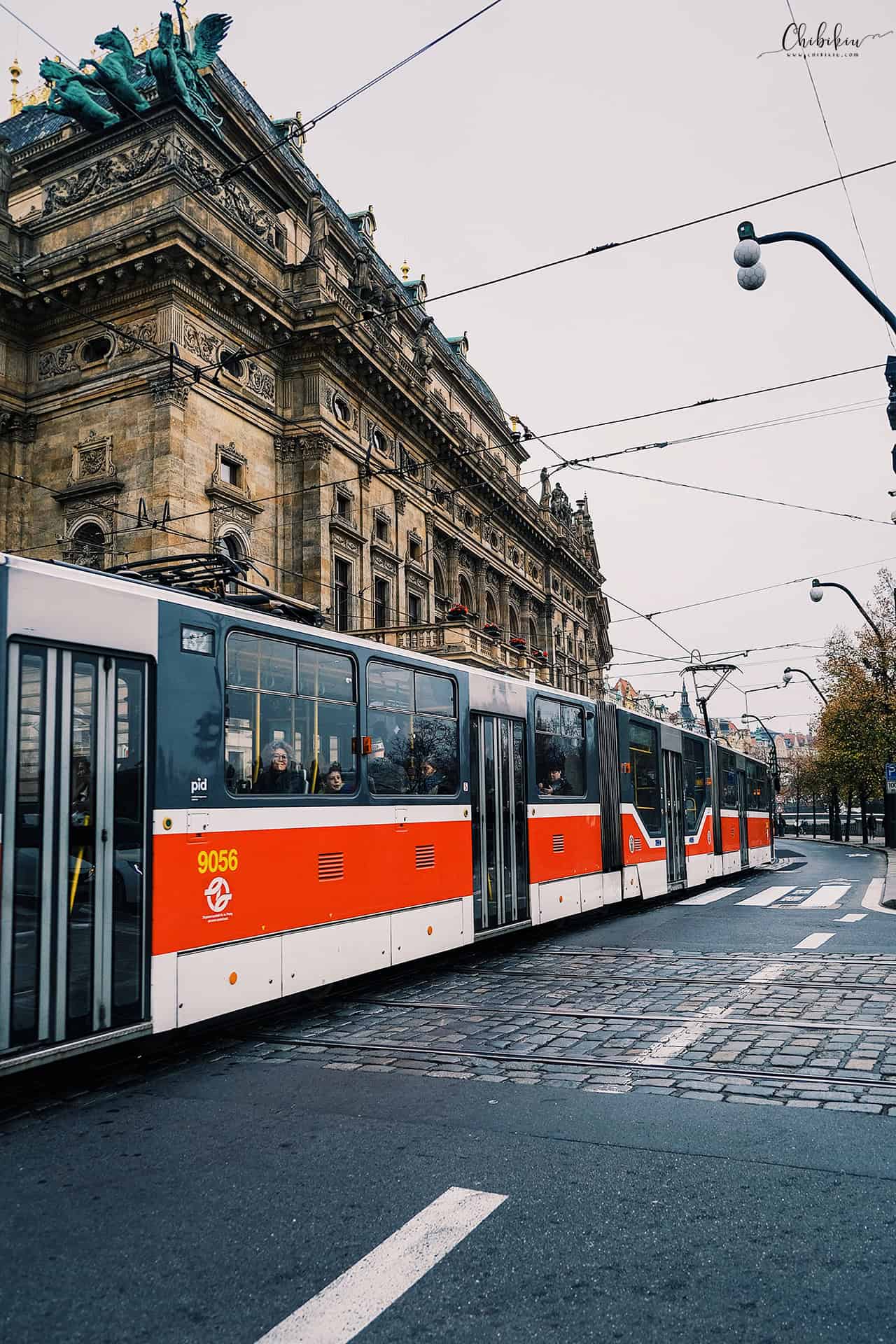 di chuyển du lịch praha