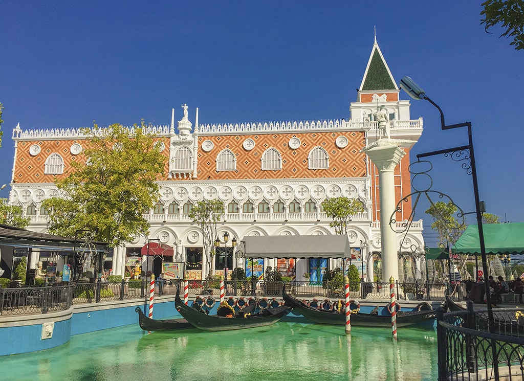 the venezia hua hin