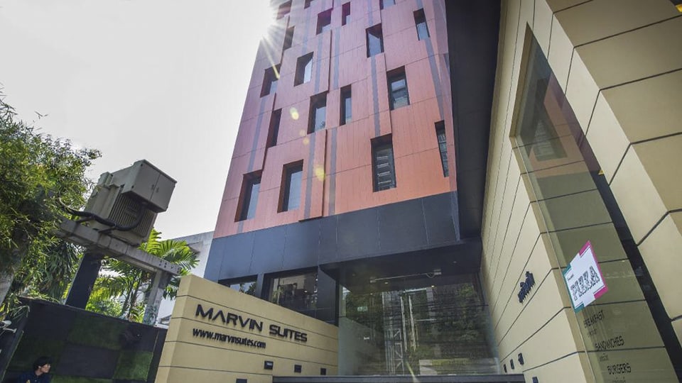 khách sạn marvin suites 1