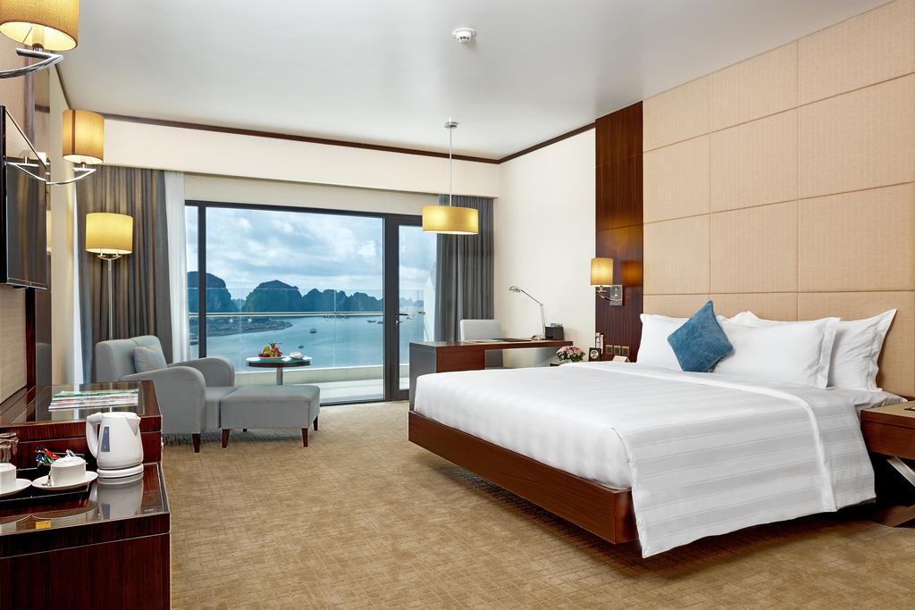 review khách sạn ở hạ long wyndham 1
