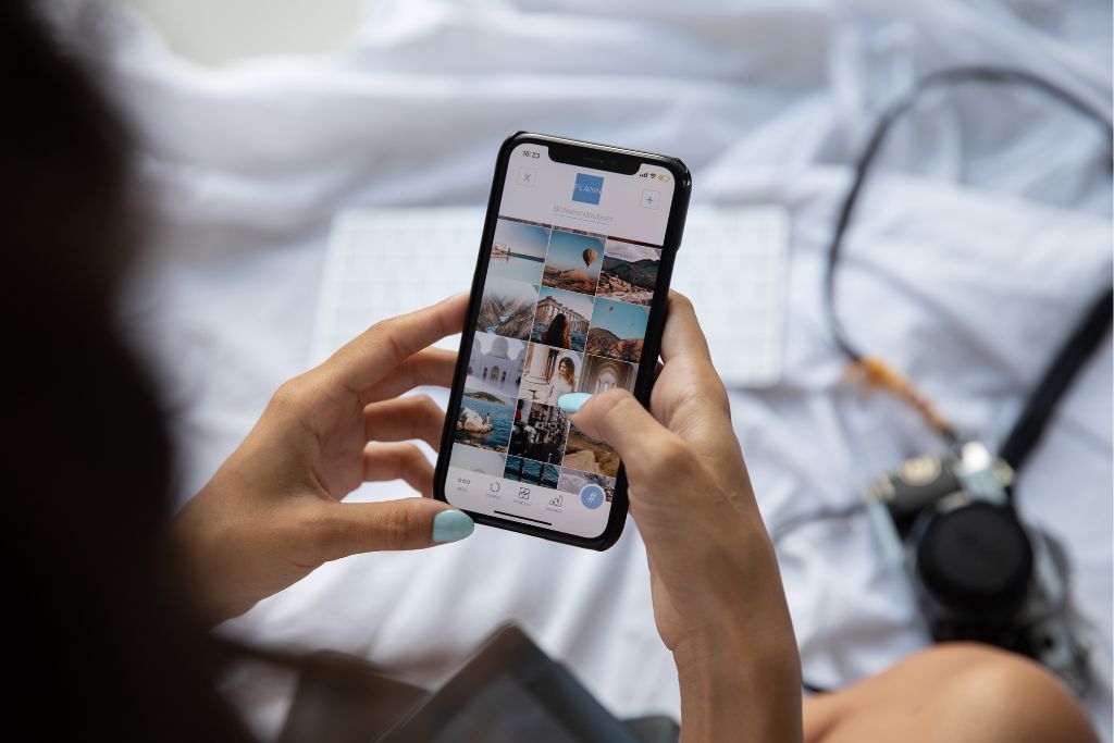Tổng hợp và Review các app du lịch cần thiết nhất - Chibikiu